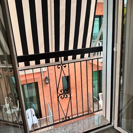 Regina Urban Beach Hotel Lido di Jesolo Exterior photo